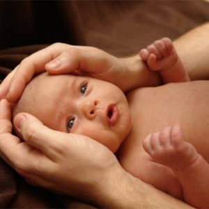 Thóp trẻ sơ sinh là phần rất quan trọng trong cấu tạo não bộ